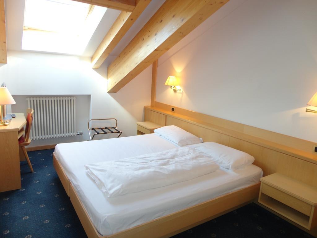Hotel Garni Aritz Campitello di Fassa