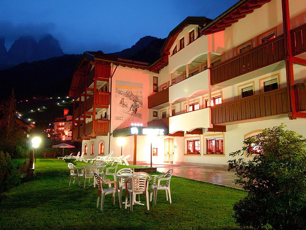 Hotel Garni Aritz Campitello di Fassa
