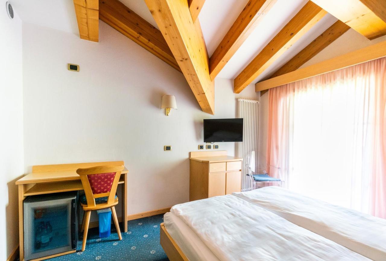 Garni Aritz Hotel 4*